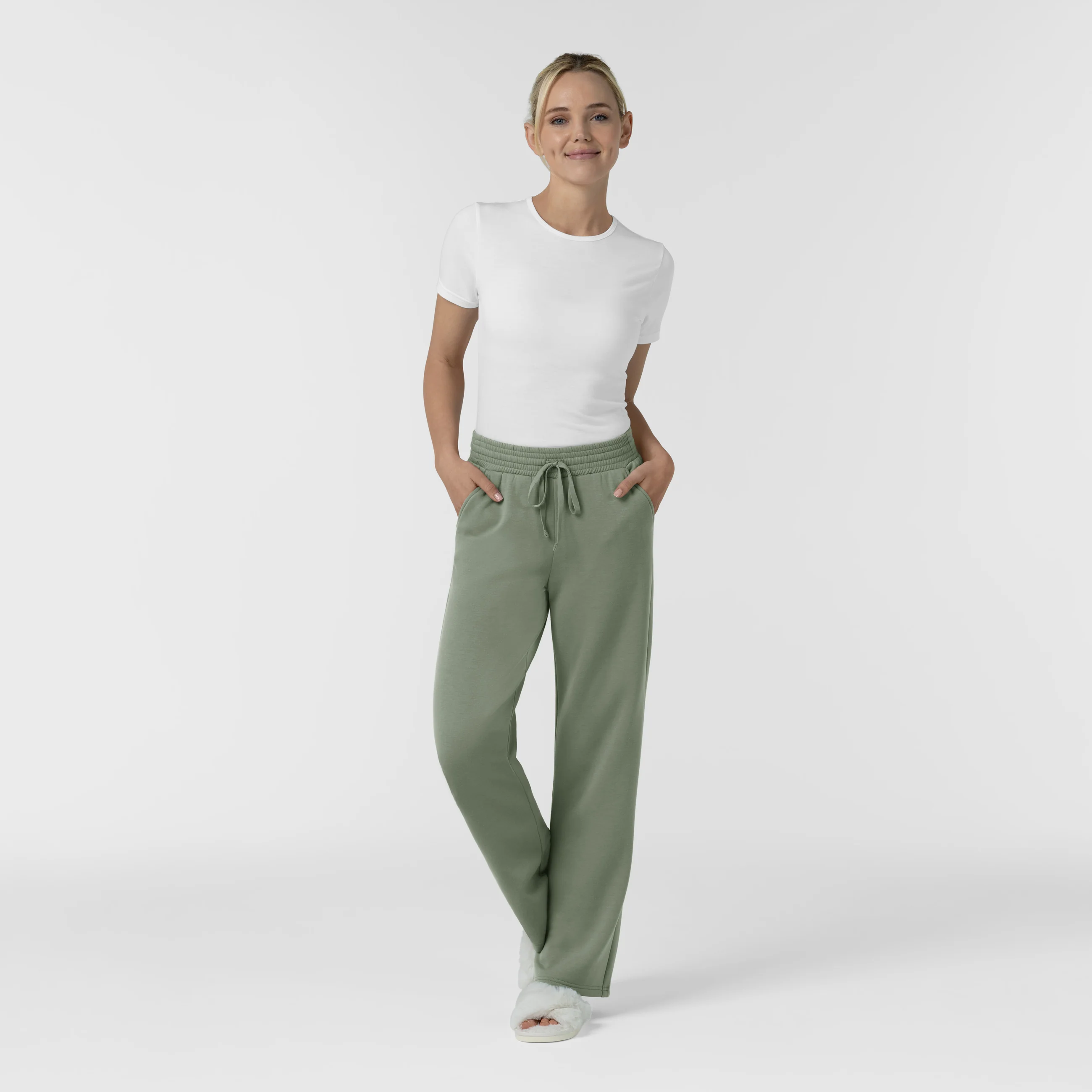 Unwind & Lounge Women's Fleece Wide Leg Pant - Sage - Image 4