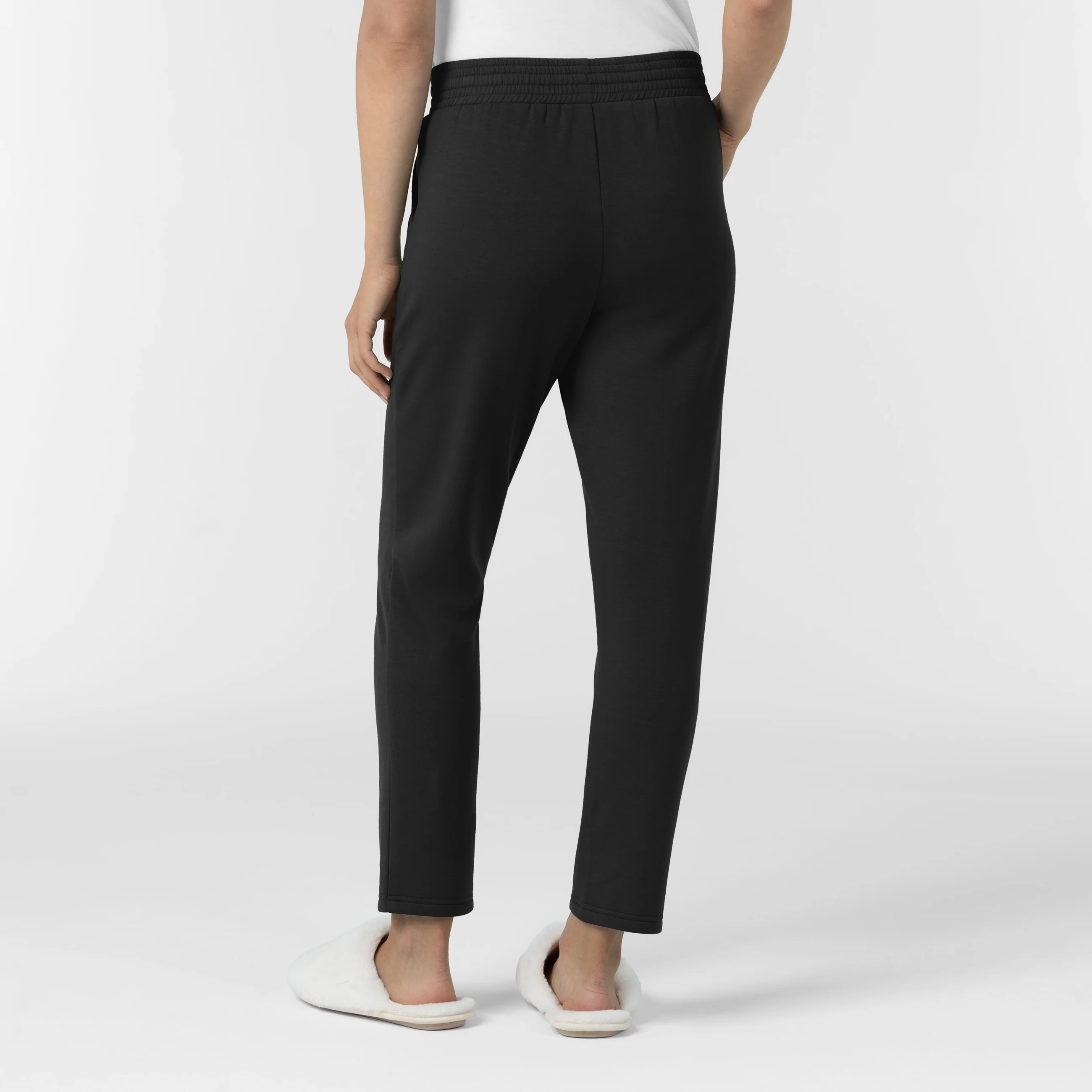 Unwind & Lounge Women's Fleece Slim Leg Pant - Black - Image 3