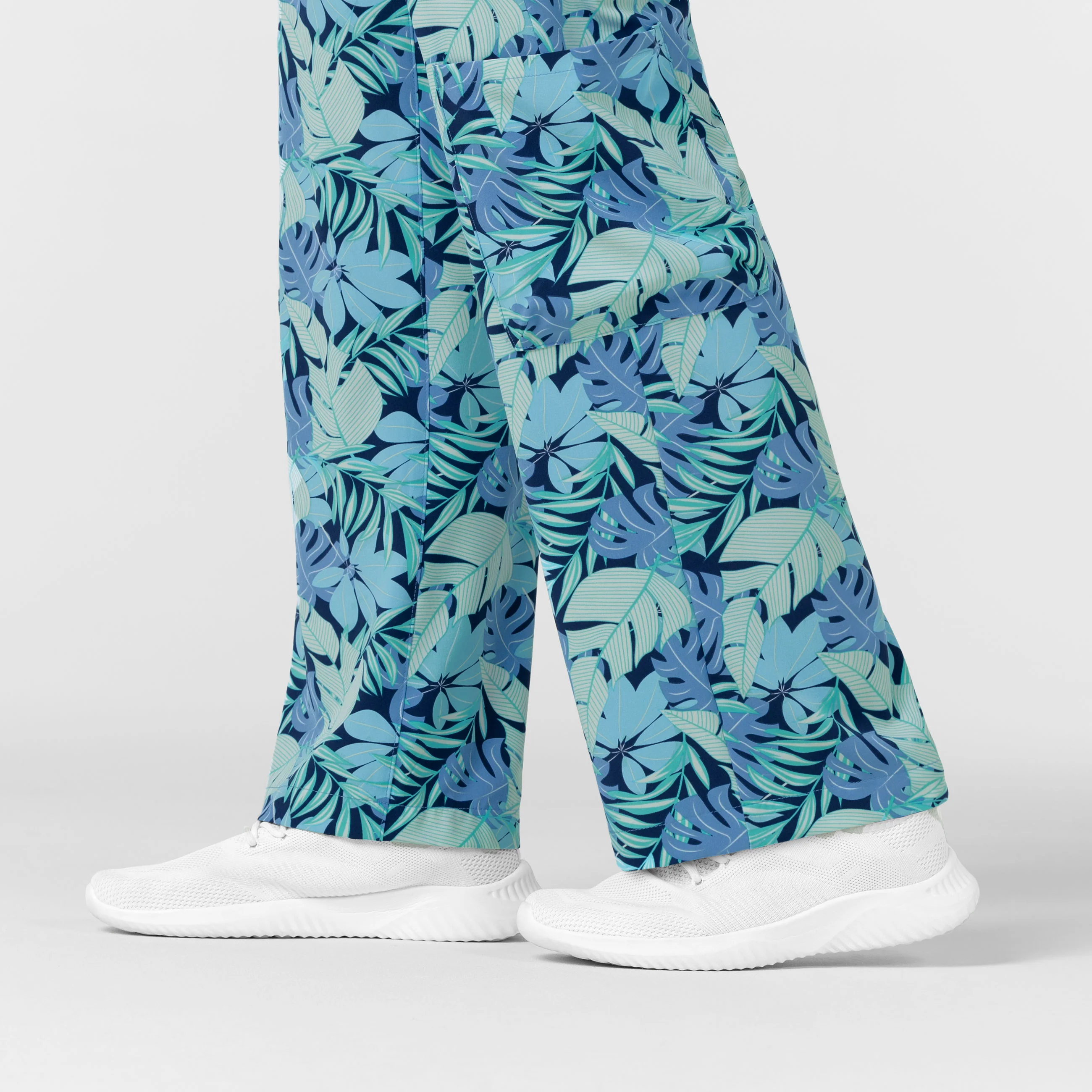 Women's Printed Double Cargo Scrub Pant - Breezy Palms - Image 10