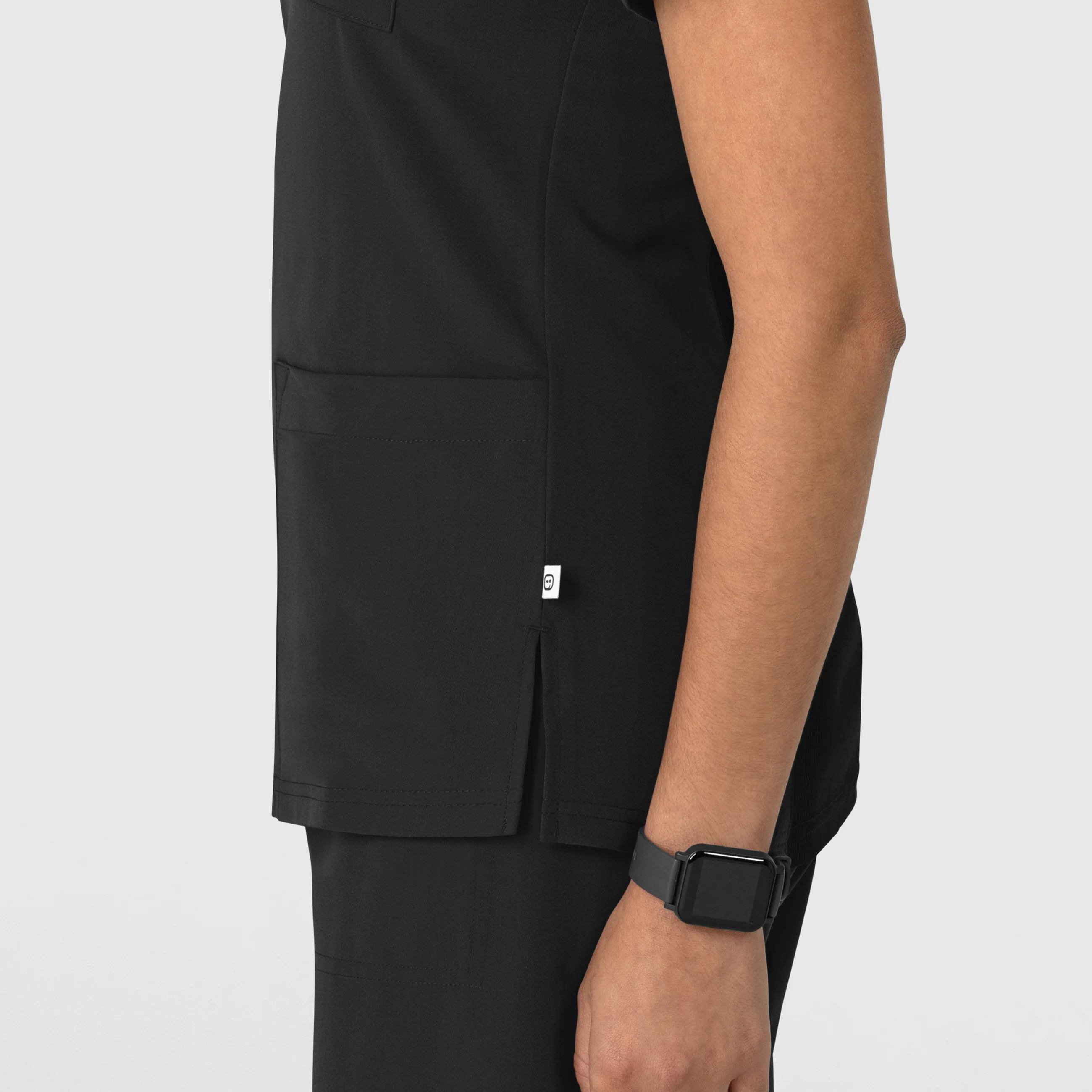 Nova Women's Flex-n-Reach V-Neck Scrub Top - Black - Image 8