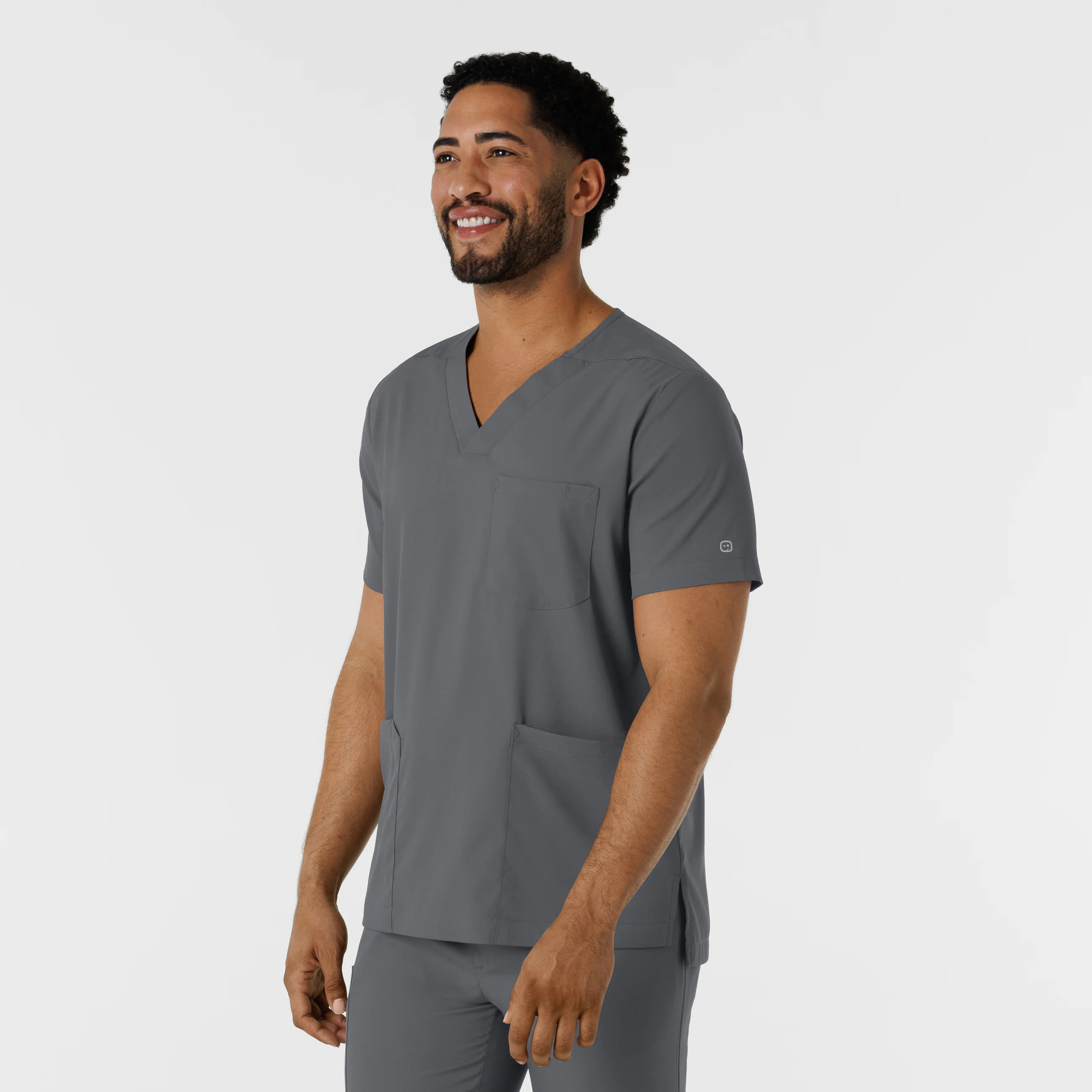 Boundless Men's Multi Pocket V-Neck Scrub Top - Pewter - Image 4