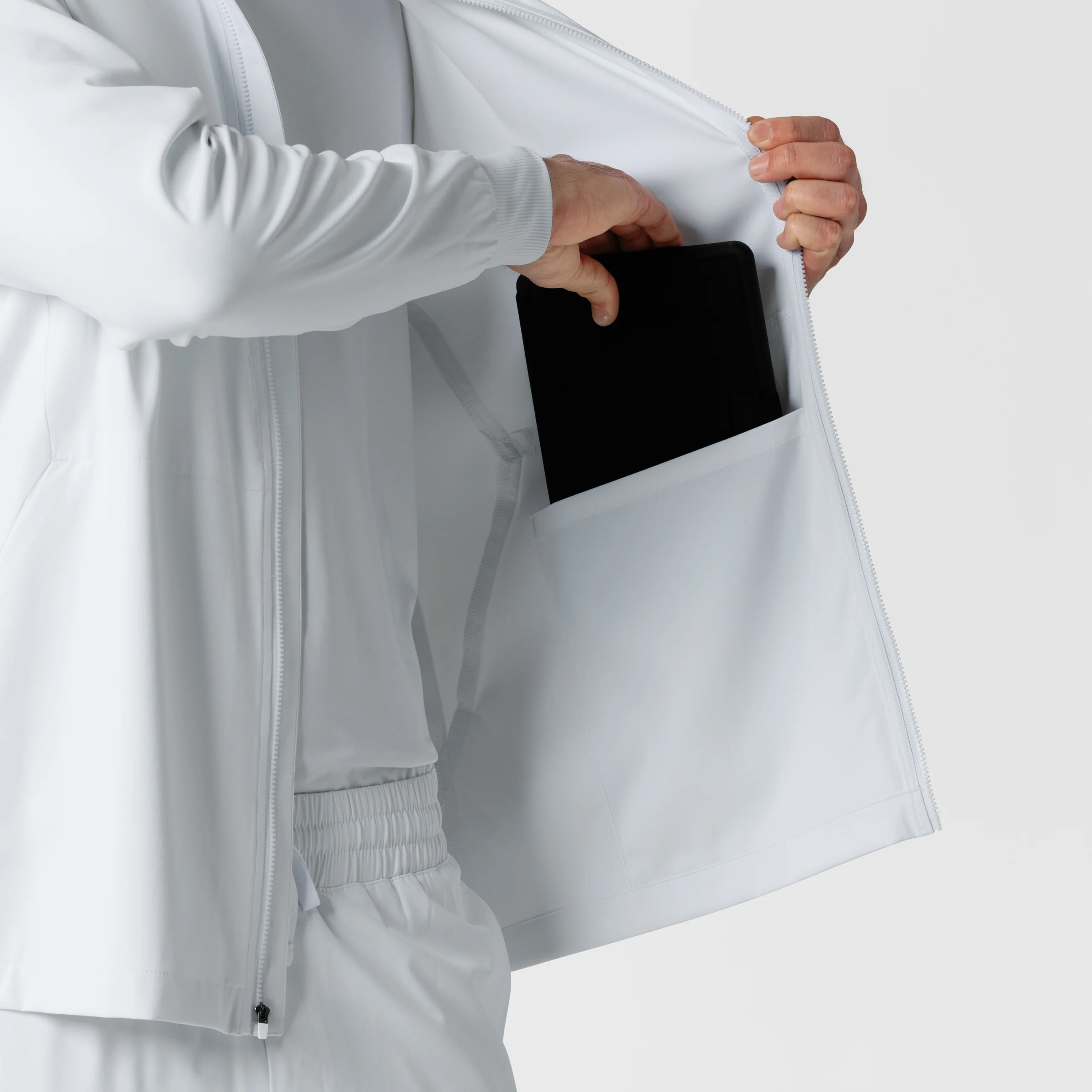 Boundless Men's Warm Up Scrub Jacket - White - Image 9